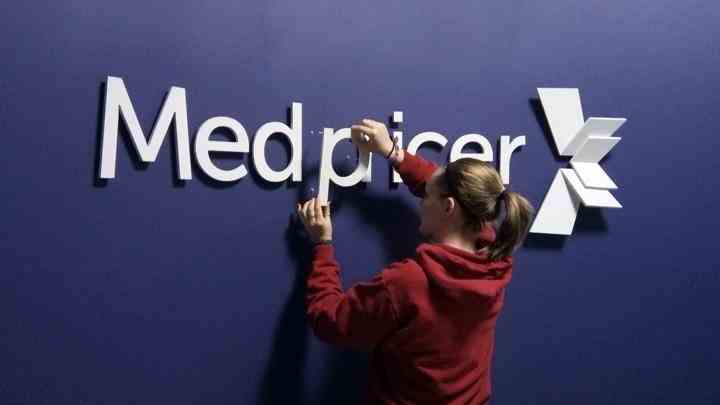 Professional installing indoor dimensional wall signage